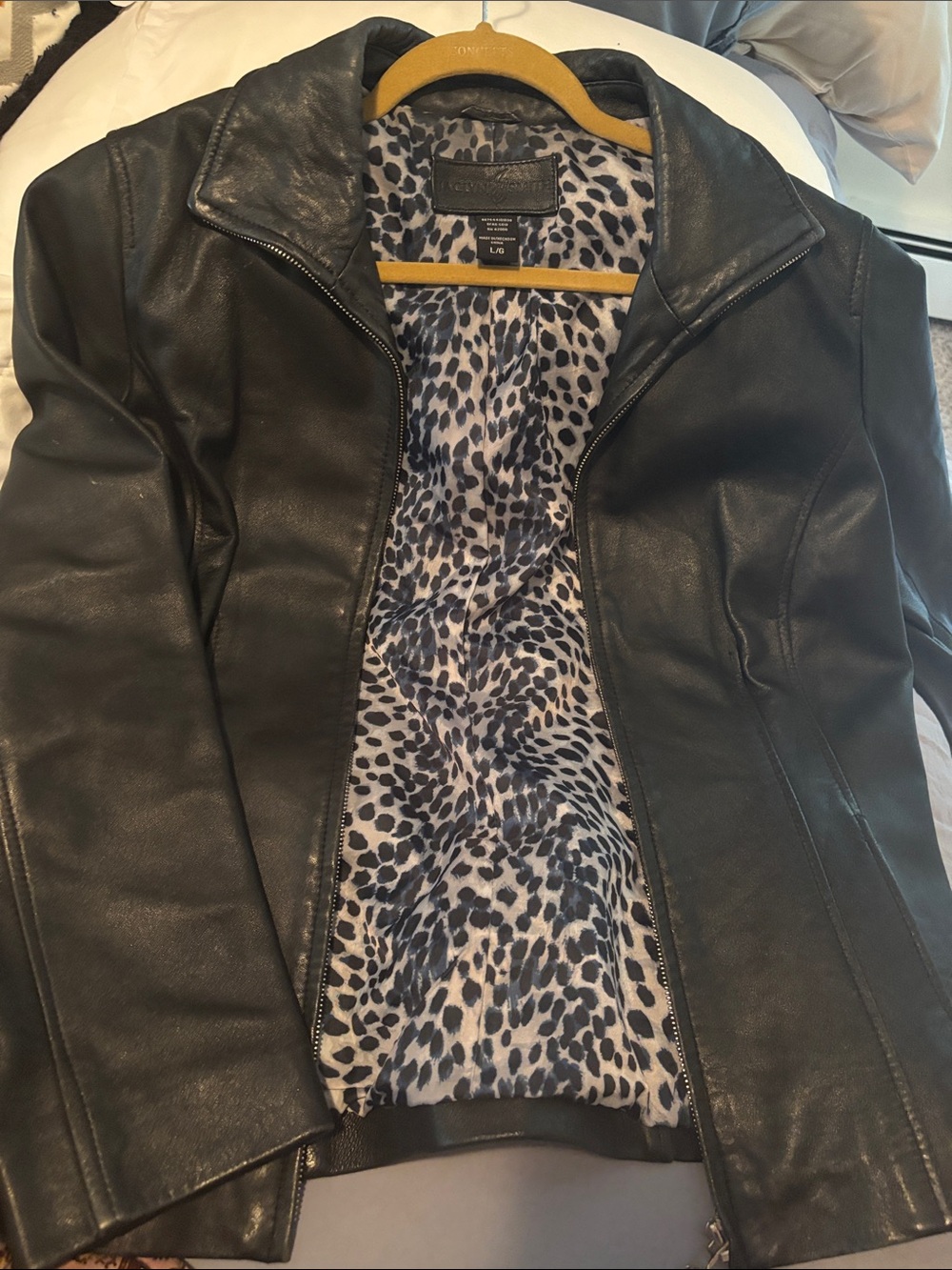 Jaclyn Smith leather  Black Women's Jacket with Leopard Print Lining